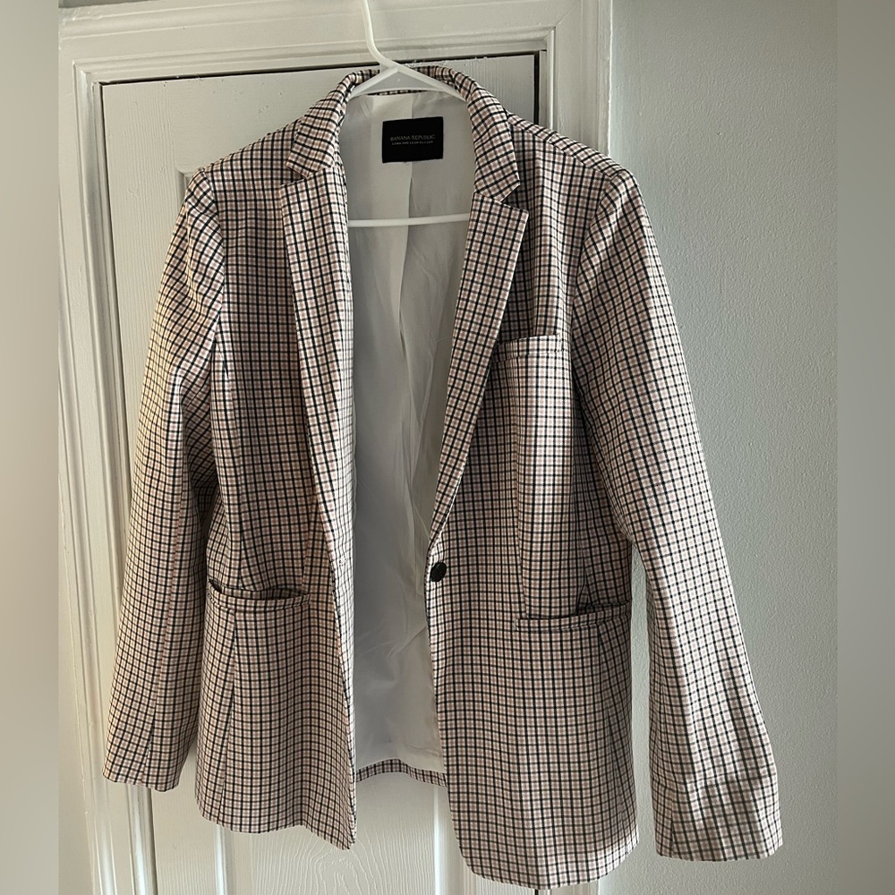 Banana Republic Plaid Blazer in Black and White